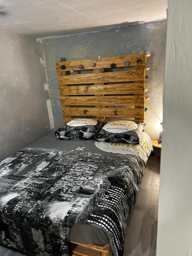 Appartement 2 Chambres Brignoles Exteriör bild